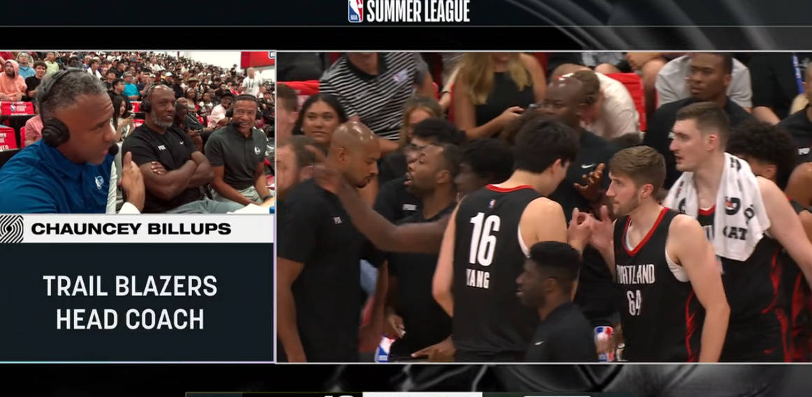 汤加中锋掌握技术突破进球神器