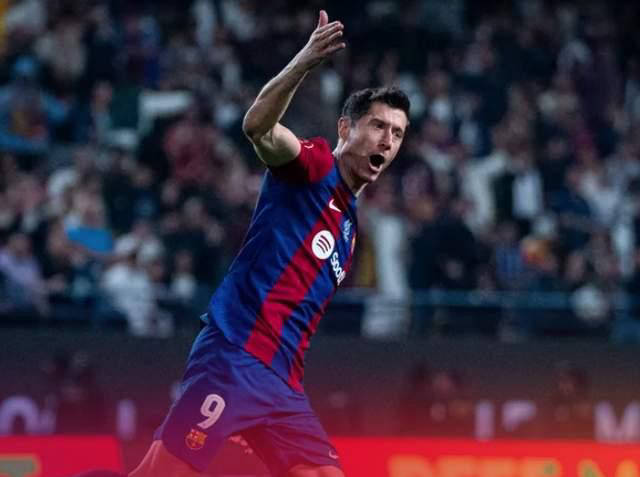 巴萨球员受伤,困扰逐渐加重 巴萨球员受伤,困扰逐渐加重