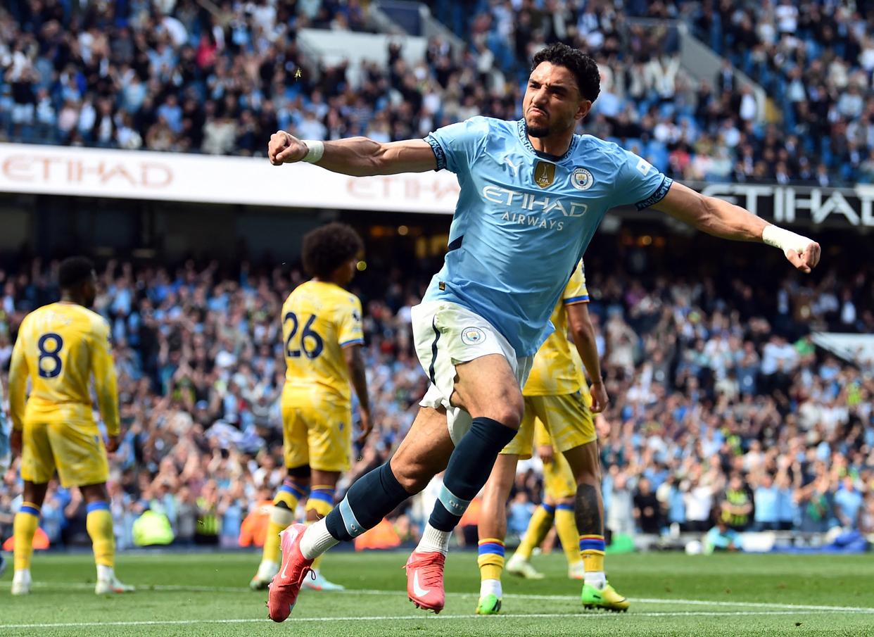 曼联主场血洗水晶宫,重夺胜利宝座一骑绝尘 曼联主场血洗水晶宫,重夺胜利宝座一骑绝尘