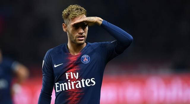 巴西足球巨星内马尔将加盟巴黎圣日耳曼