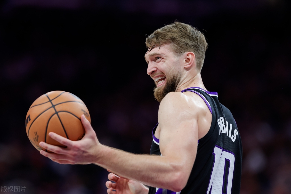 快船主场大胜国王取得连胜 快船主场大胜国王取得连胜